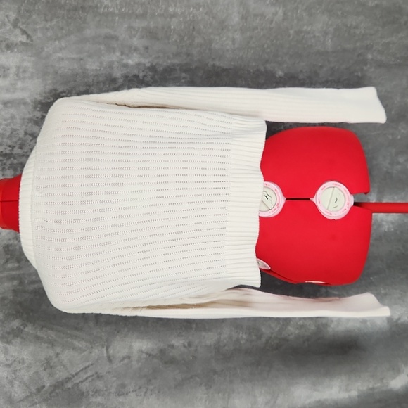 AEROPOSTALE size medium cropped cream sweater - Picture 3 of 9